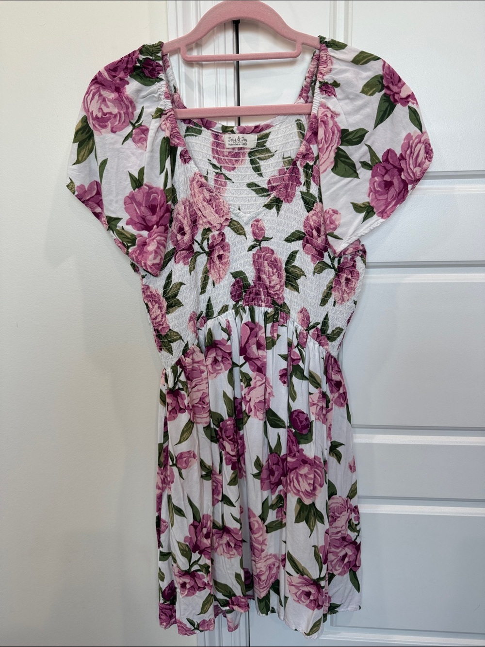 Jolie & Joy Floral Dress Flowy Fit White & Pink Juniors size Large Spring Summer